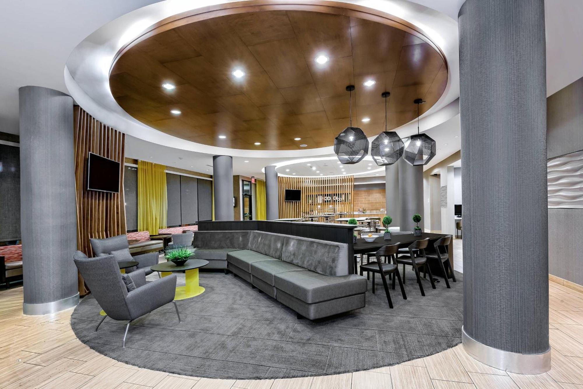 Springhill Suites By Marriott San Antonio Seaworld/Lackland Exterior photo